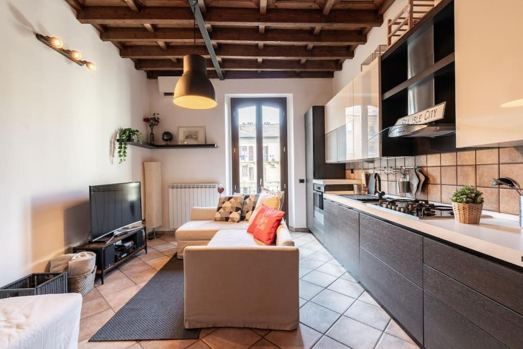 New Apartment: Imbonati6 Milan Bagian luar foto